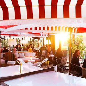 Otel Mama Shelter West