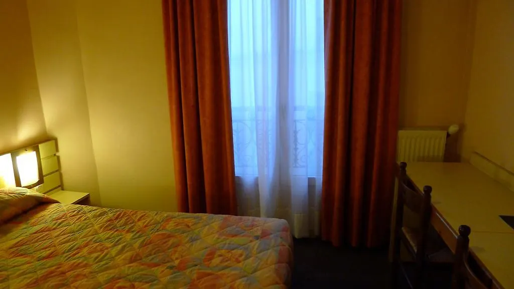 ****  Le Pigalle, A Member Of Design Hotels Paris France