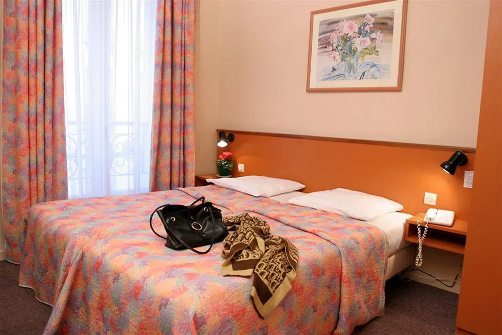 Le Pigalle, A Member Of Design Hotels Paris 4*,  France